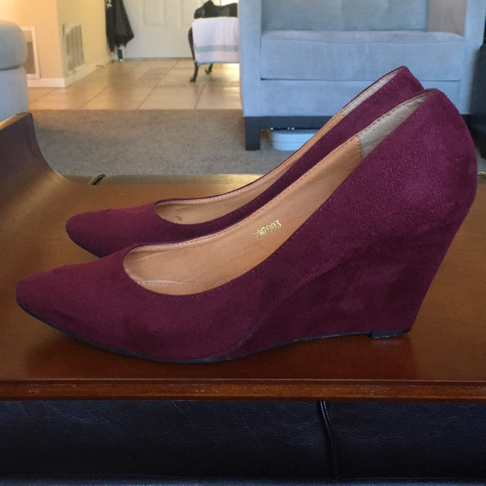 Maroon Faux Velvet Wedges